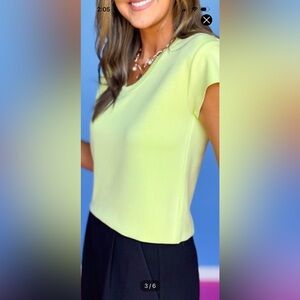 SSYS The Label: Signature Double Lined U-neck Air Tee shirt in lime. Size Small